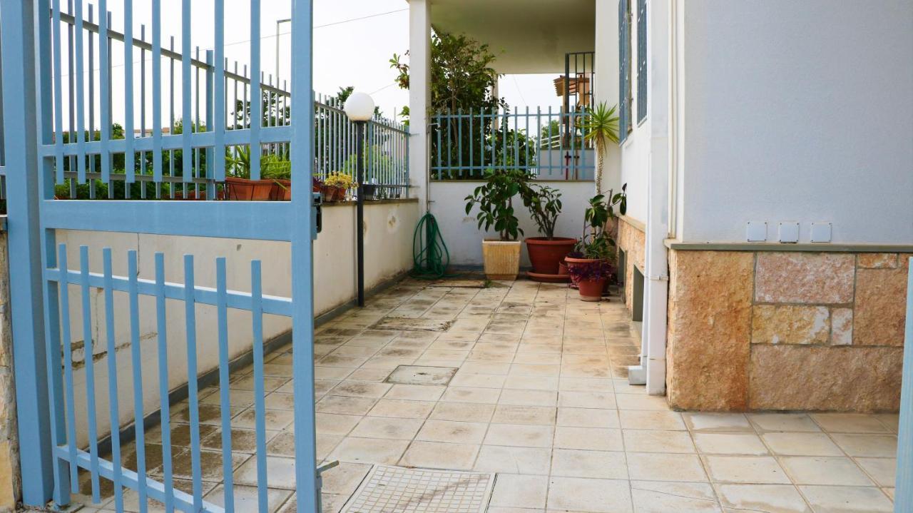 Le Case Del Vento - Appartamento Levante Torre Canne Buitenkant foto